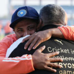 IND vs ENG, 3rd Test: ਬੇਟੇ ਨੂੰ ਅਨਿਲ ਕੁੰਬਲੇ ਤੋਂ ਡੈਬਿਊ ਇੰਡੀਆ ਕੈਪ ਮਿਲਣ 'ਤੇ ਸਰਫਰਾਜ਼ ਖਾਨ ਦੇ ਪਿਤਾ ਨੇ ਹੰਝੂ ਵਹਾਏ